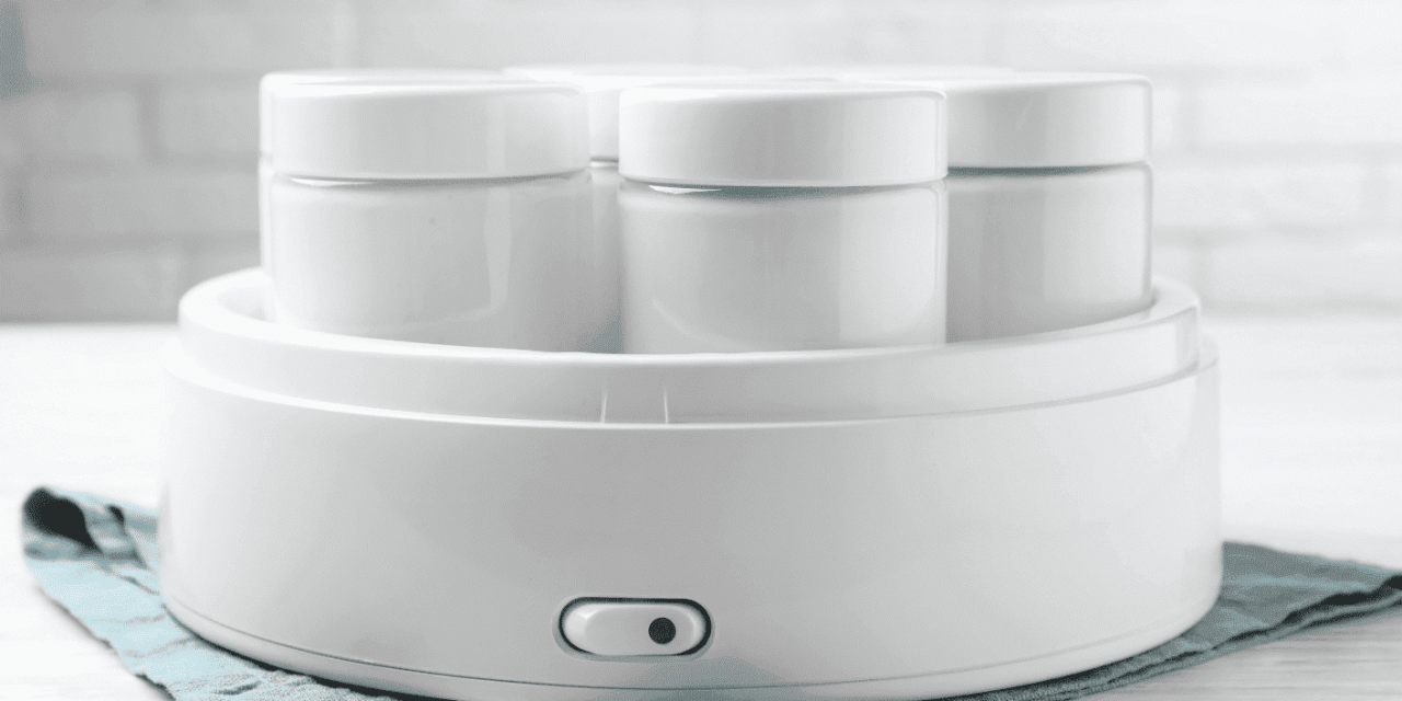 Astuces pour réussir les yaourts grecs dans une yaourtière.